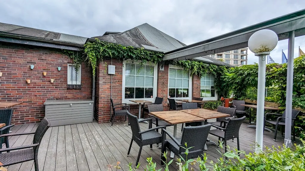 Banter Ruine restaurant in Wilhelmshaven