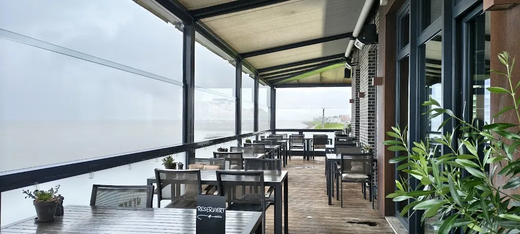 Fliegerdeich Restaurant_Wilhelmshaven_slider_image_3