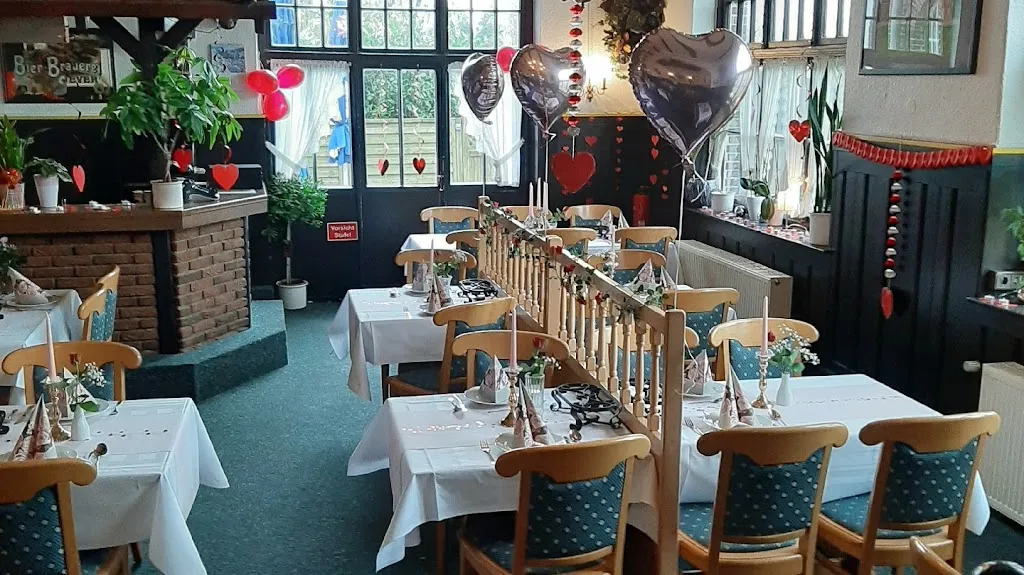 Restaurant und Steakhaus Bahnhof West_Wilhelmshaven_slider_image_1