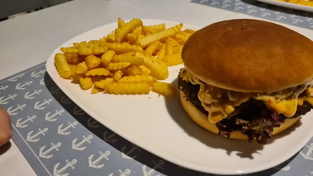 Menu_UHG Wilhelmshaven_Wilhelmshaven_immagine_3