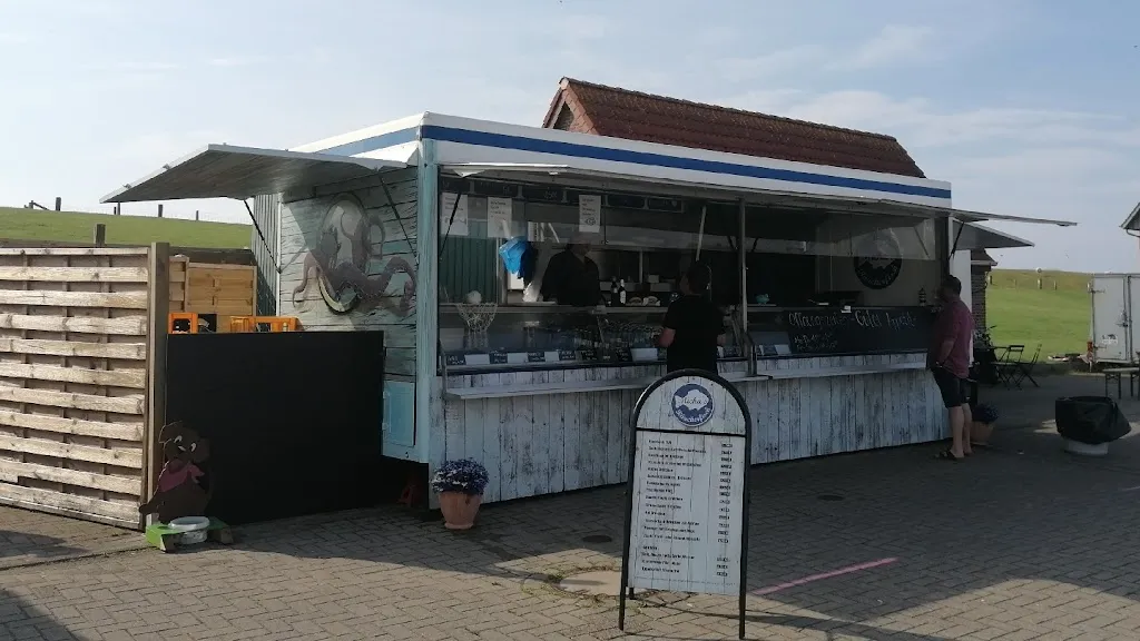 Micha's Räucherfisch restaurant in Butjadingen