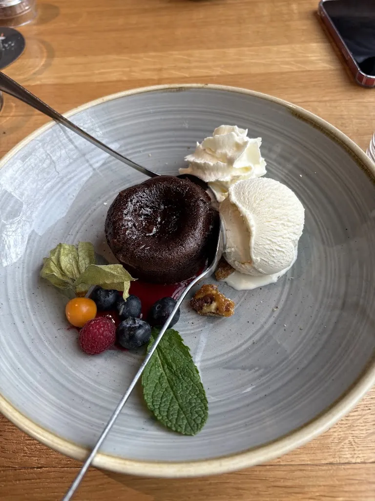 Kiitumetsi Nyathi_The ASH Essen_Essen_review