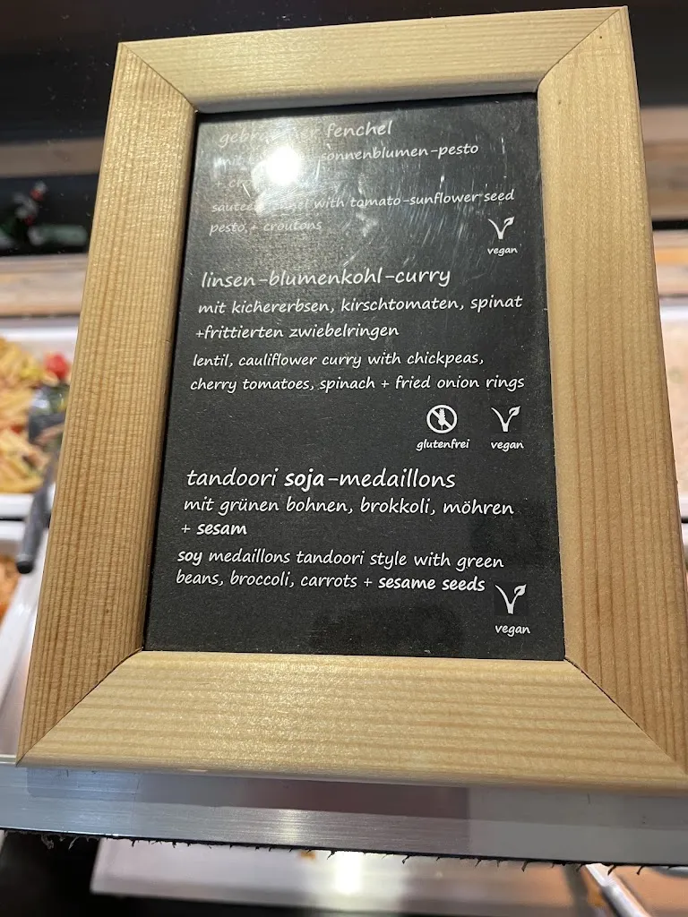 Menu_sattgrün theaterpassage_Essen_immagine_4