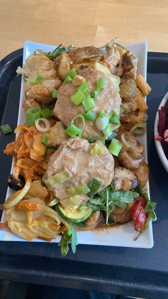 David Drößler_sattgrün theaterpassage_Essen_review