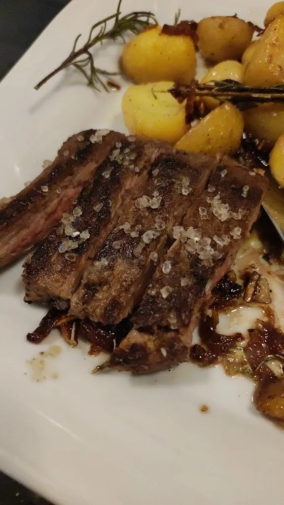 Marina Walkyria_Phoenix Restaurant_Aalen_review