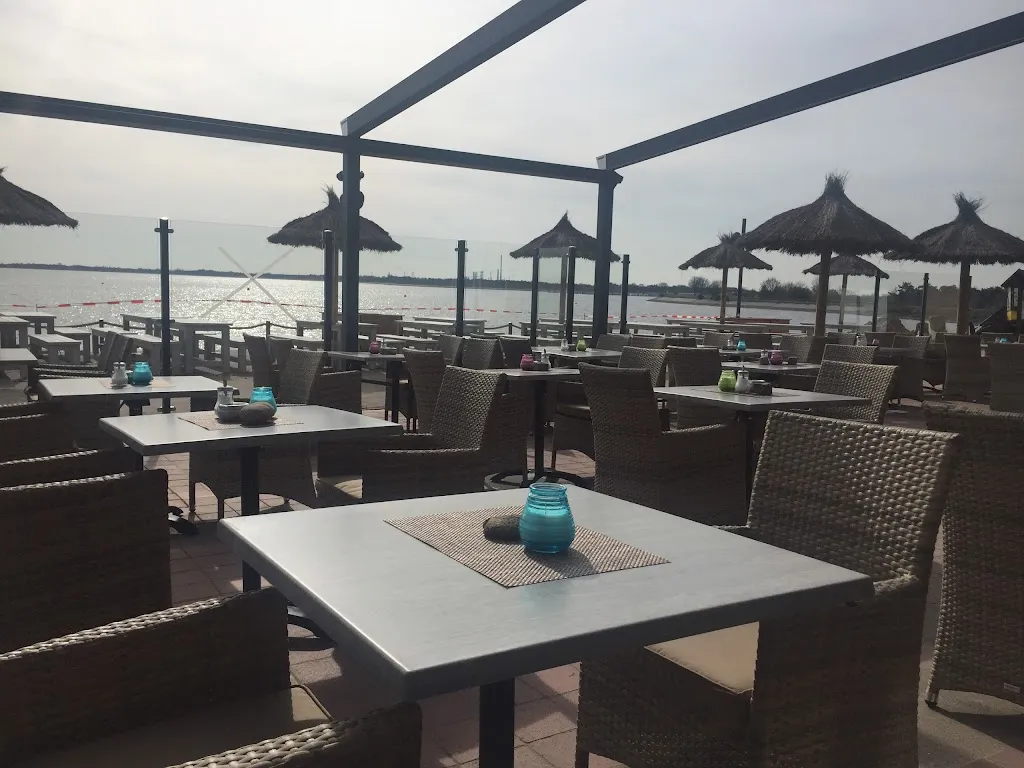 Deichkrone Café Restaurant Bar - CE Franchise GmbH_Geeste_slider_image_1