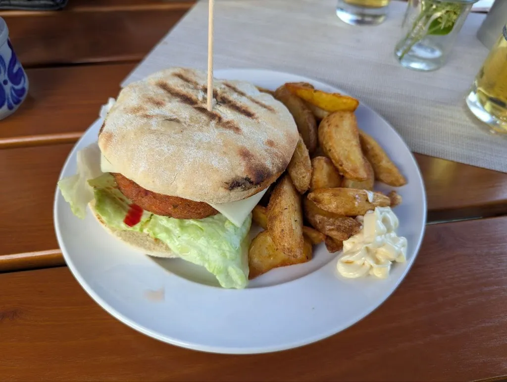 Matthias S._Alte Wagnerei - Biergarten & Uriges Wirtshaus_Deiningen_review