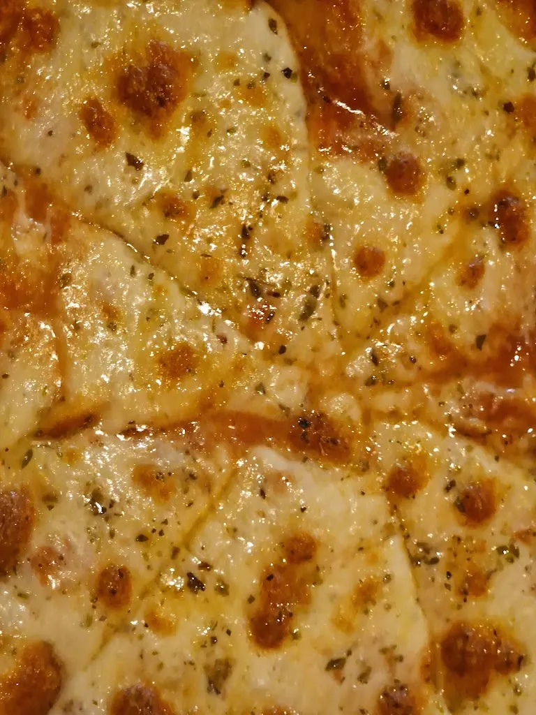 harry roth_Pizzeria - Imbiss - Lucie_Creußen_recensione