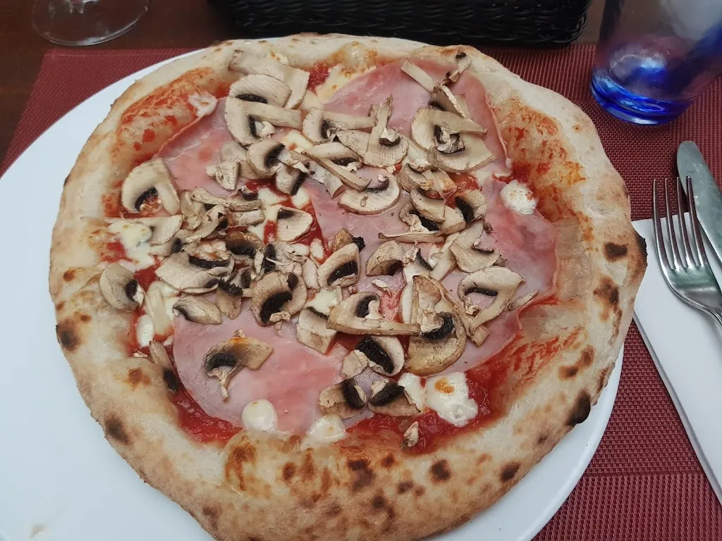 Menu_Via Campana Italienisches Restaurant_Gehrden_image_8