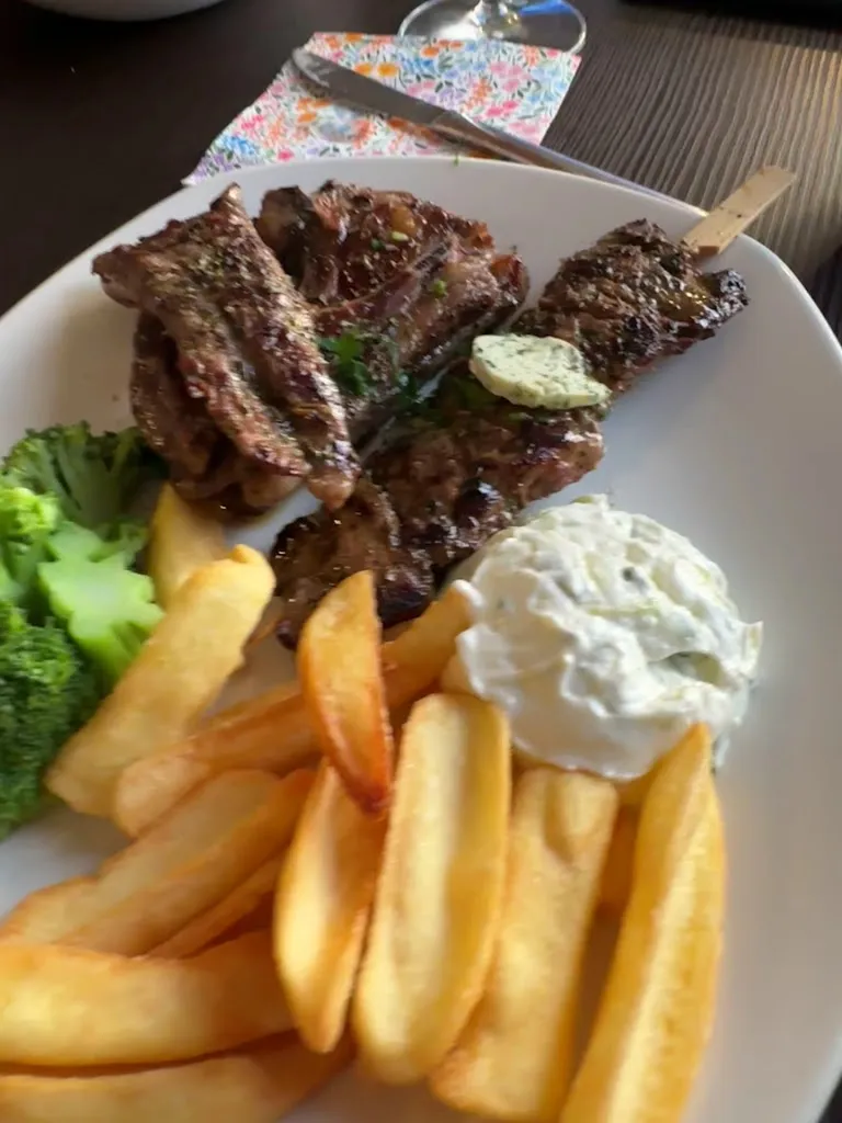 Taverna Amfipolis_Norderstedt_slider_image_2