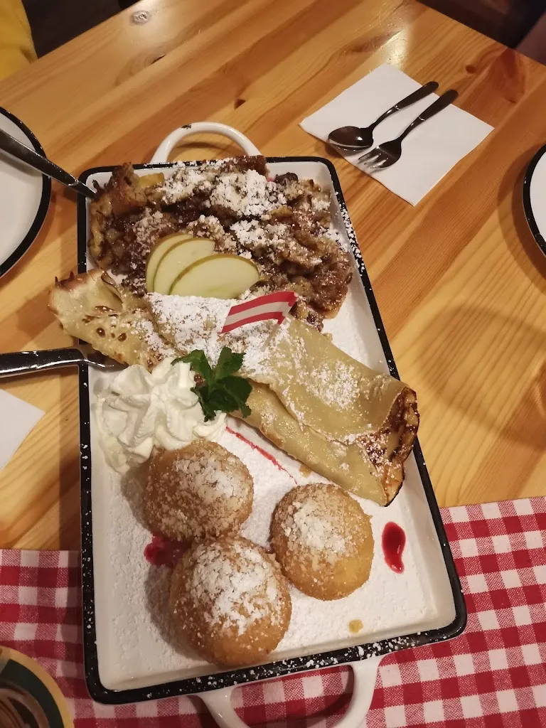 Menu_Zwutschkerl Alm, original östereichische Schmankerl_Norderstedt_image_7