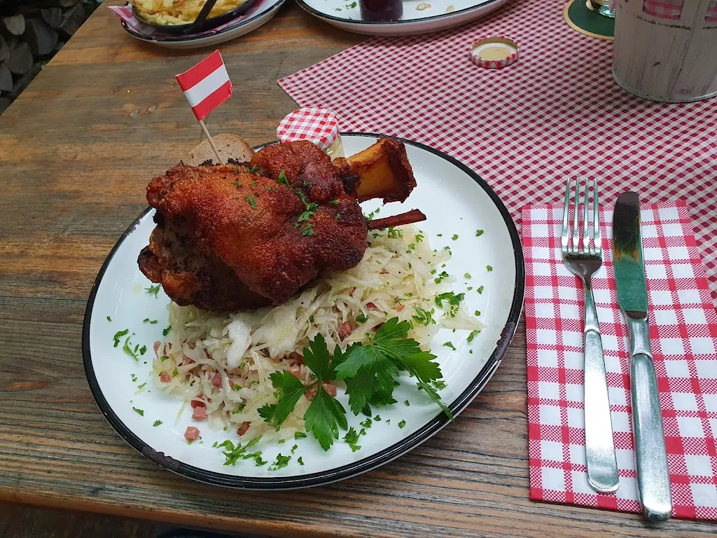 Menu_Zwutschkerl Alm, original östereichische Schmankerl_Norderstedt_image_8