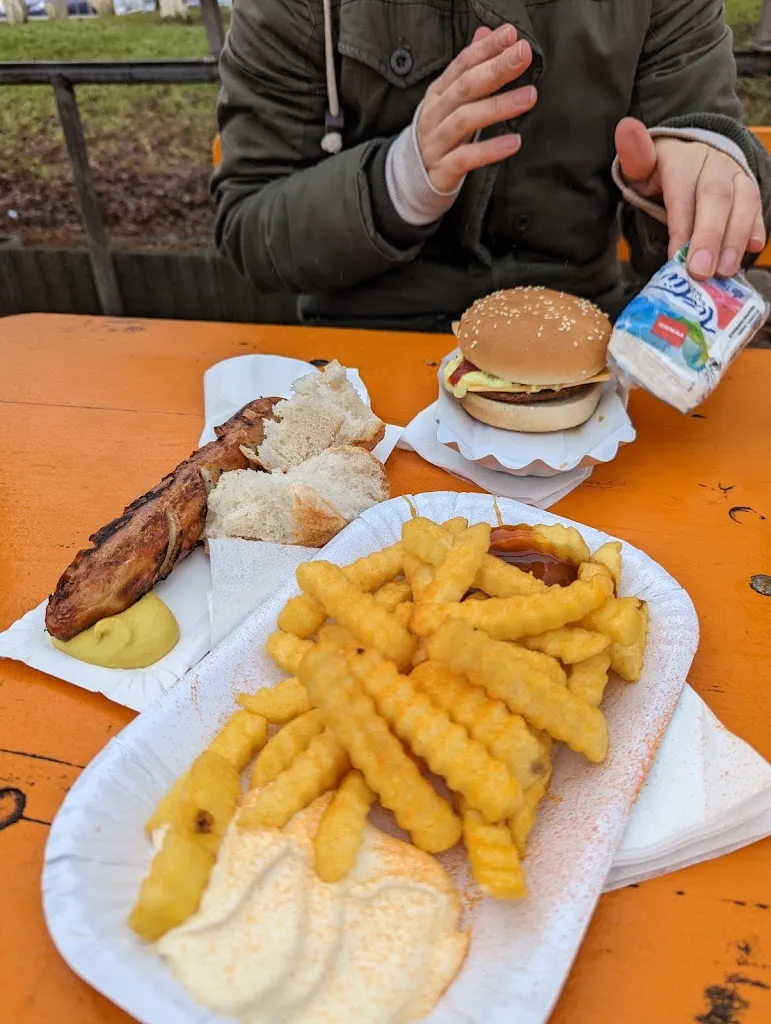 Imbiss Vier Jahreszeiten_Grünendeich_slider_image_2