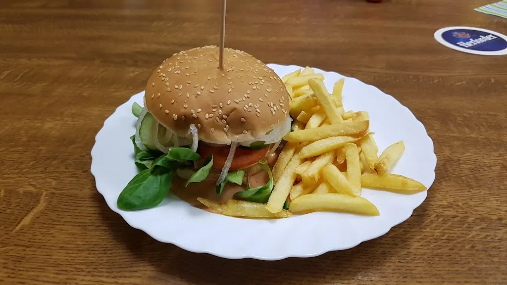 Sportplatz-Gaststätte_Georgsmarienhütte_slider_image_2