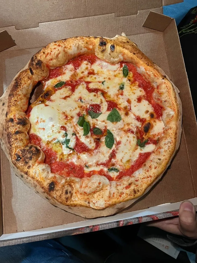 Menu_Pizzeria Fratelli pizza napoletana_Georgsmarienhütte_immagine_3