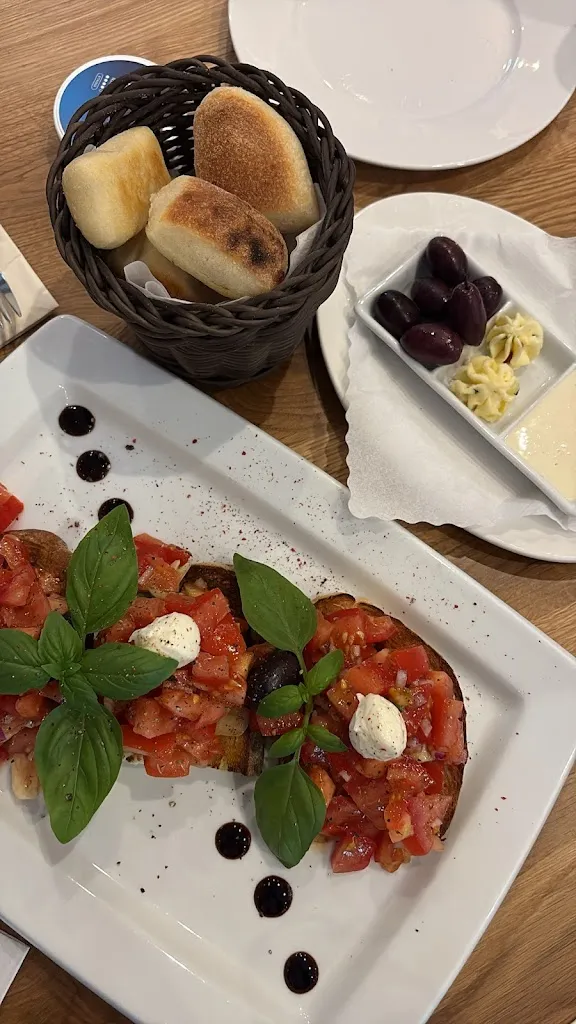 Elinor Abazi_Ristorante Am Ischeland_Hagen_review