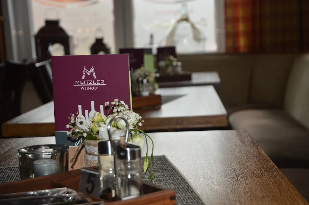 Zum Grossen Krug_Wirdum_slider_image_1