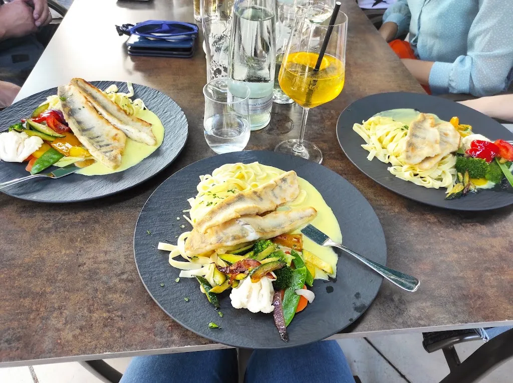 Iamso Future_Malzstadel_Donau_review