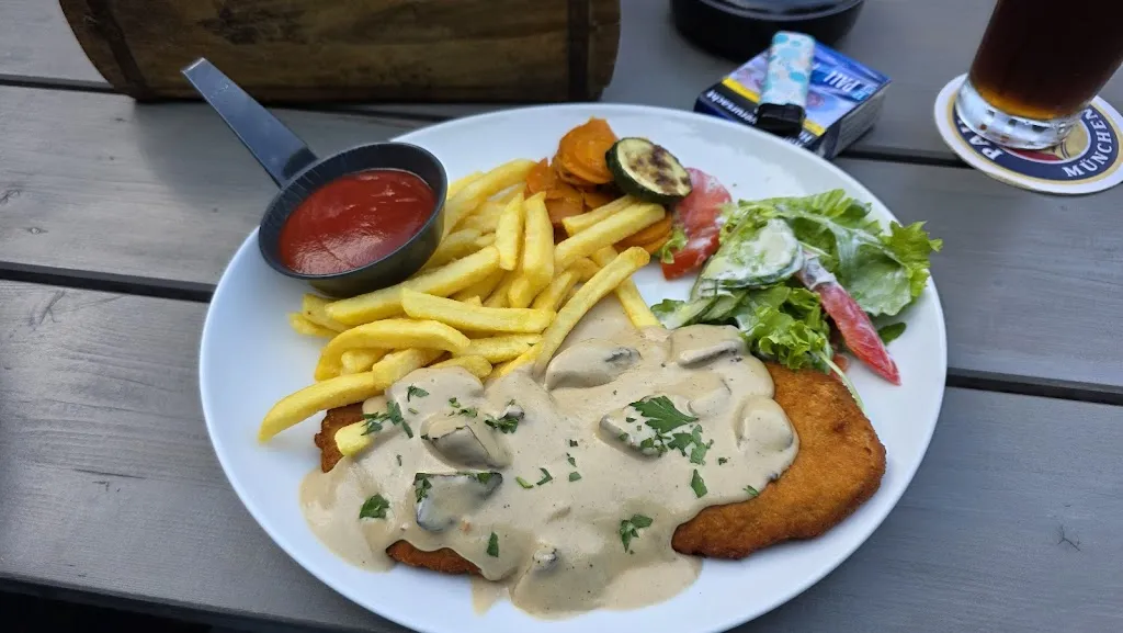 Christiane Schulte_Wirtshaus Hagenburg_Hagenburg_review