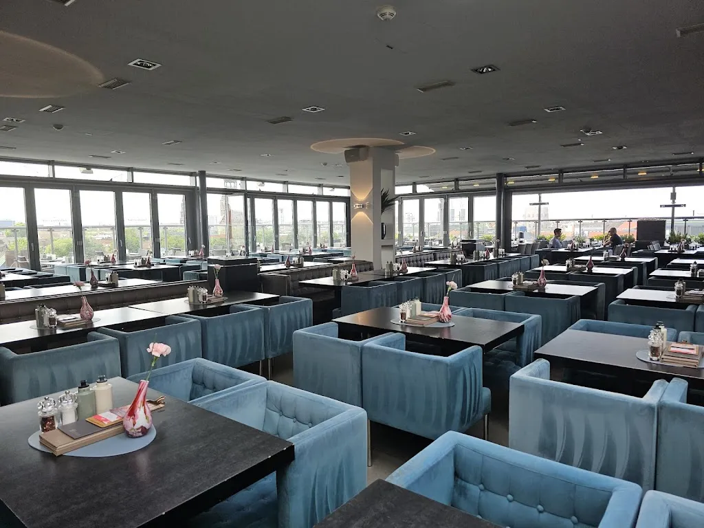 6 Sinne Sky Bar and Restaurant_Hannover_slider_image_3