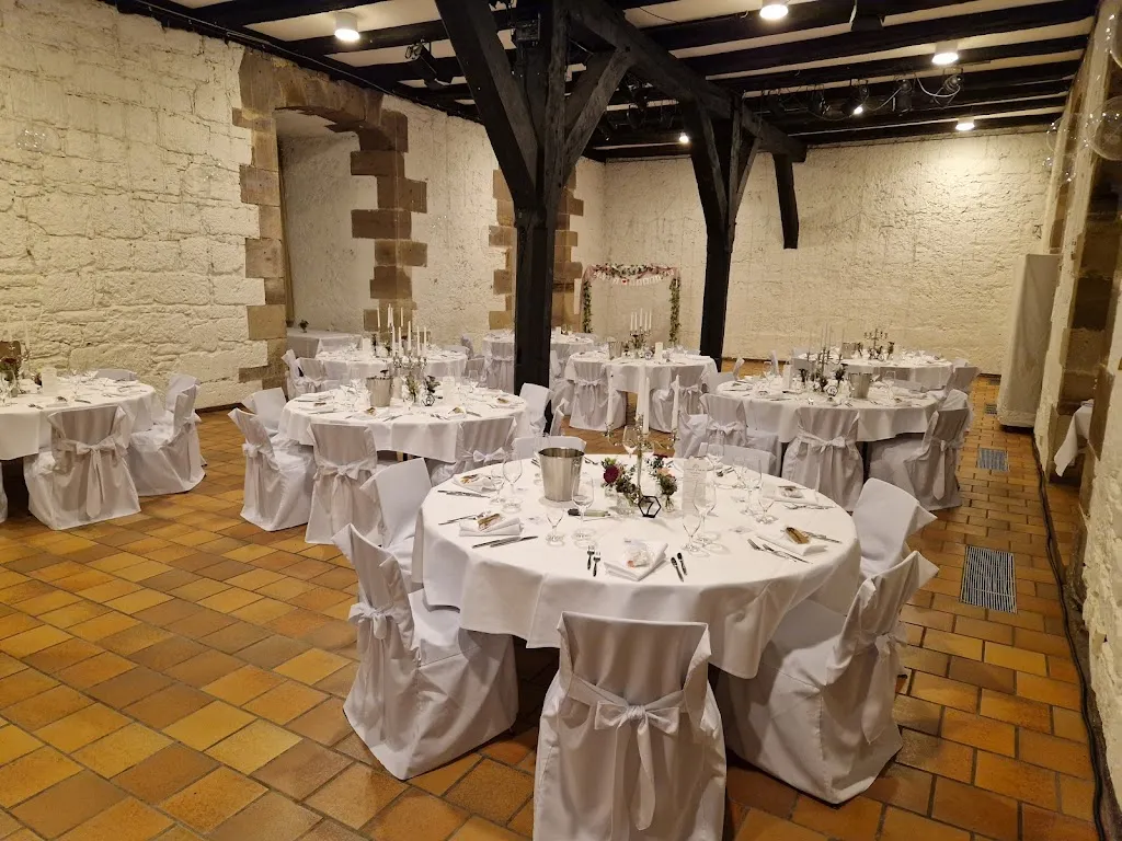 Restaurant Burg-Schenke_Hardegsen_slider_image_3