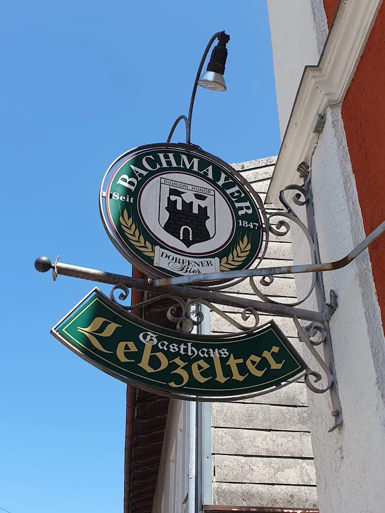 Helmut Deml_Gasthaus Lebzelter - das wirtshaus_Dorfen_review