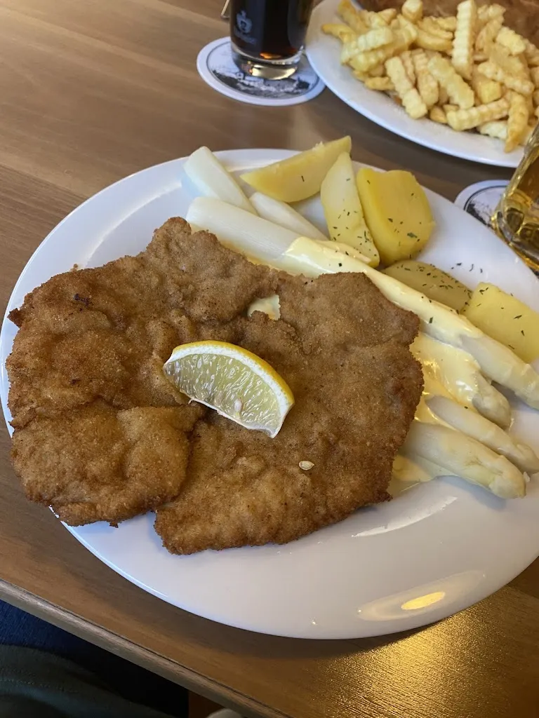 Marion Leach_Berggasthof Ebermannsdorf_Ebermannsdorf_review