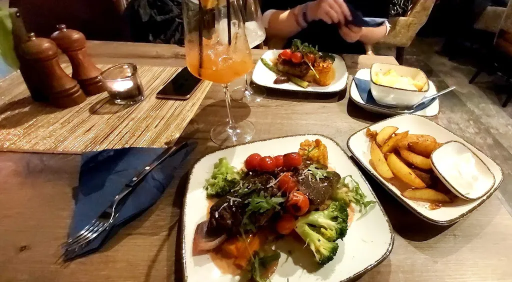 La Serre_(Westfalen)_slider_image_3