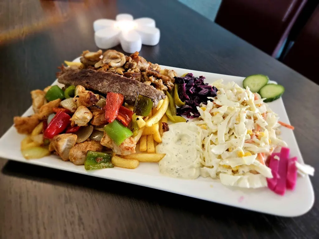 Menu_HappyFamily Restaurant__image_7