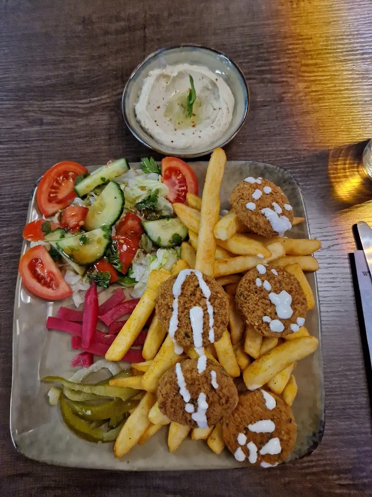 Menu_HappyFamily Restaurant__image_8