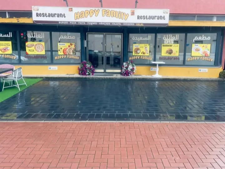 HappyFamily Restaurant__slider_image_3