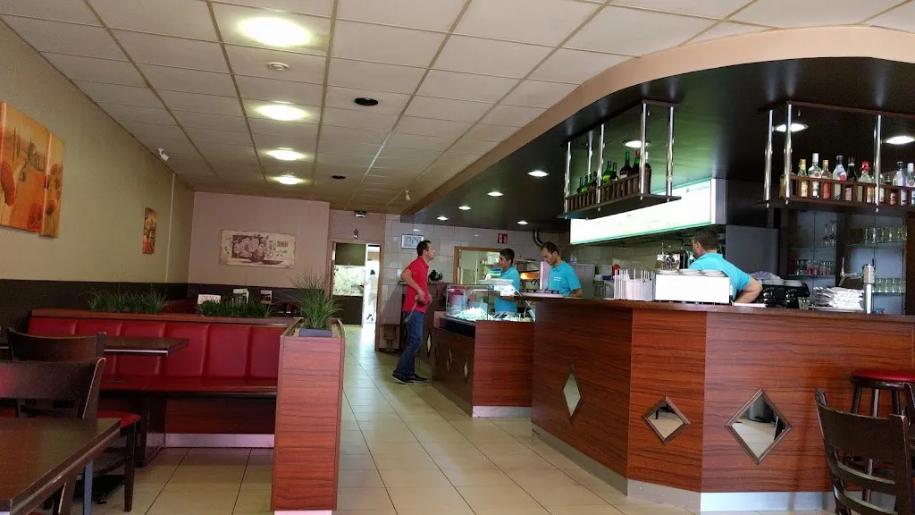 Istanbul Grill Restaurant und Bringdienst_(Ems)_slider_image_1