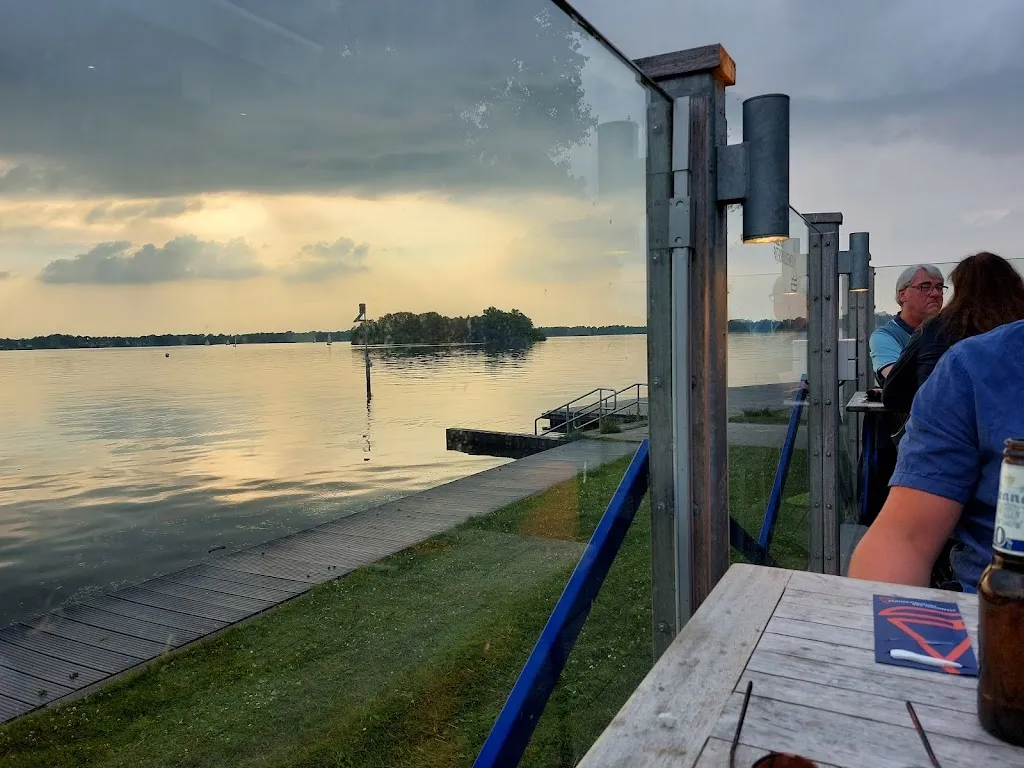 Strandpaviljoen Paterswoldsemeer_Netherlands_slider_image_3