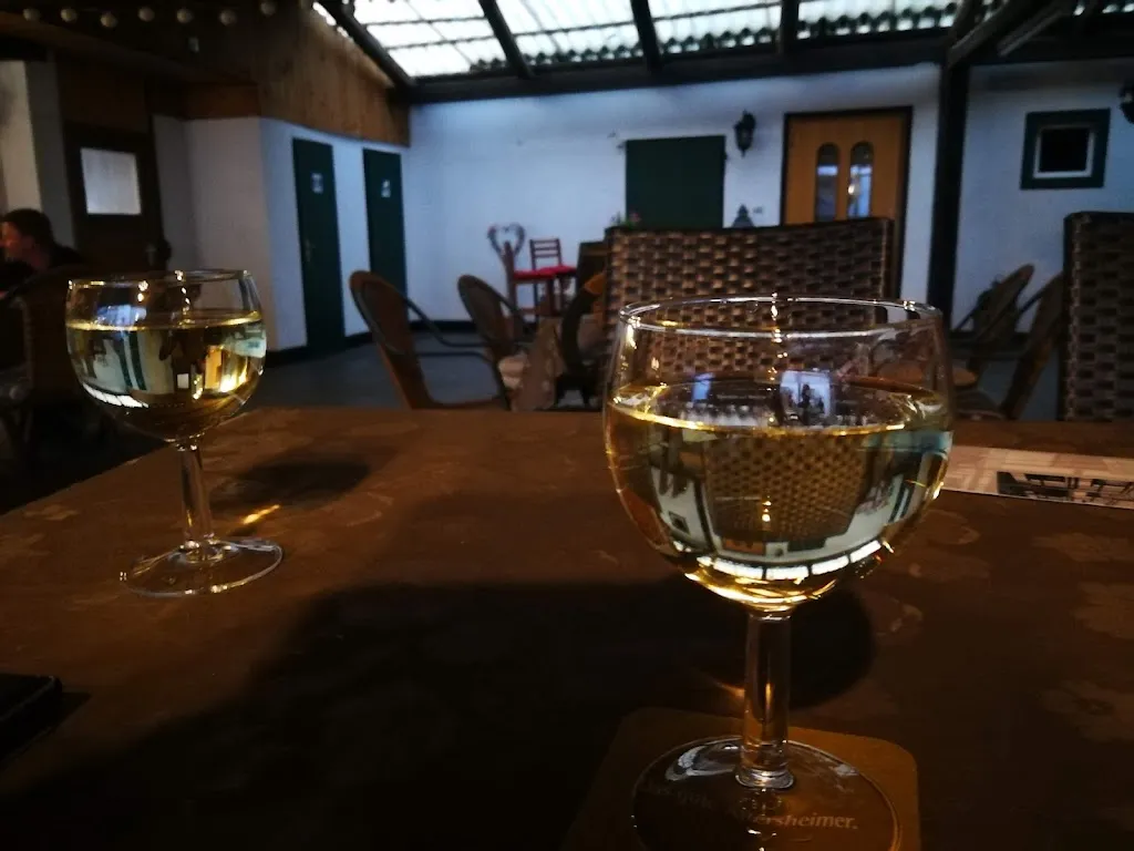 Zur Hofschänke - Maria Vorwohlt_Bevern_slider_image_2