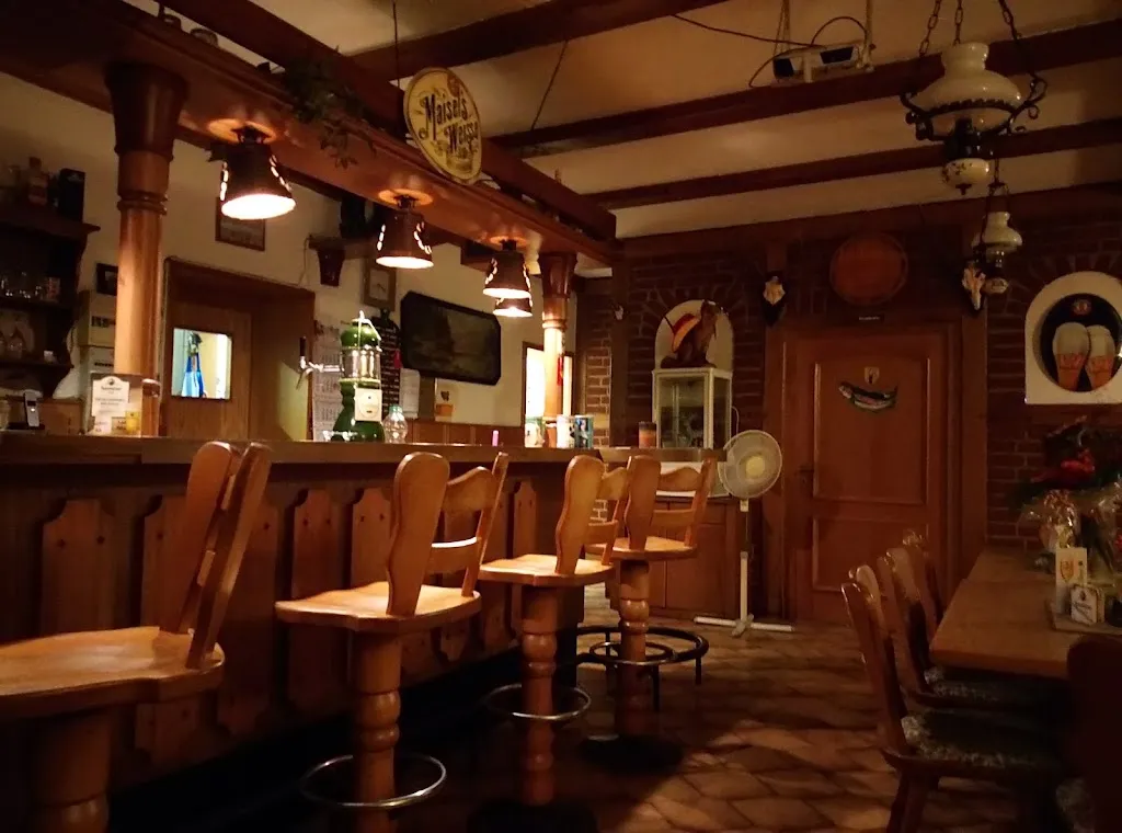 Gaststätte Hubertusstube ristorante a Sehlde