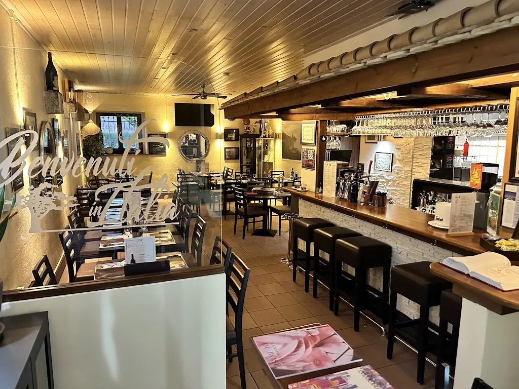 Ristorante Pizzeria Lucania_Hermance_slider_image_1