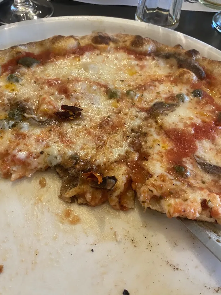 Ristorante Pizzeria Lucania_Hermance_slider_image_3