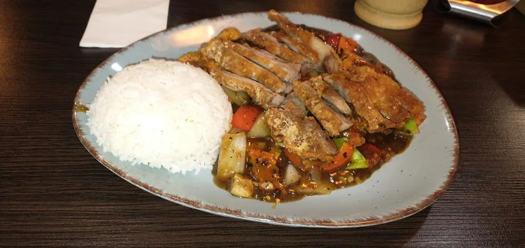 Asia Bistro Sunrise_Heidenau_slider_image_2