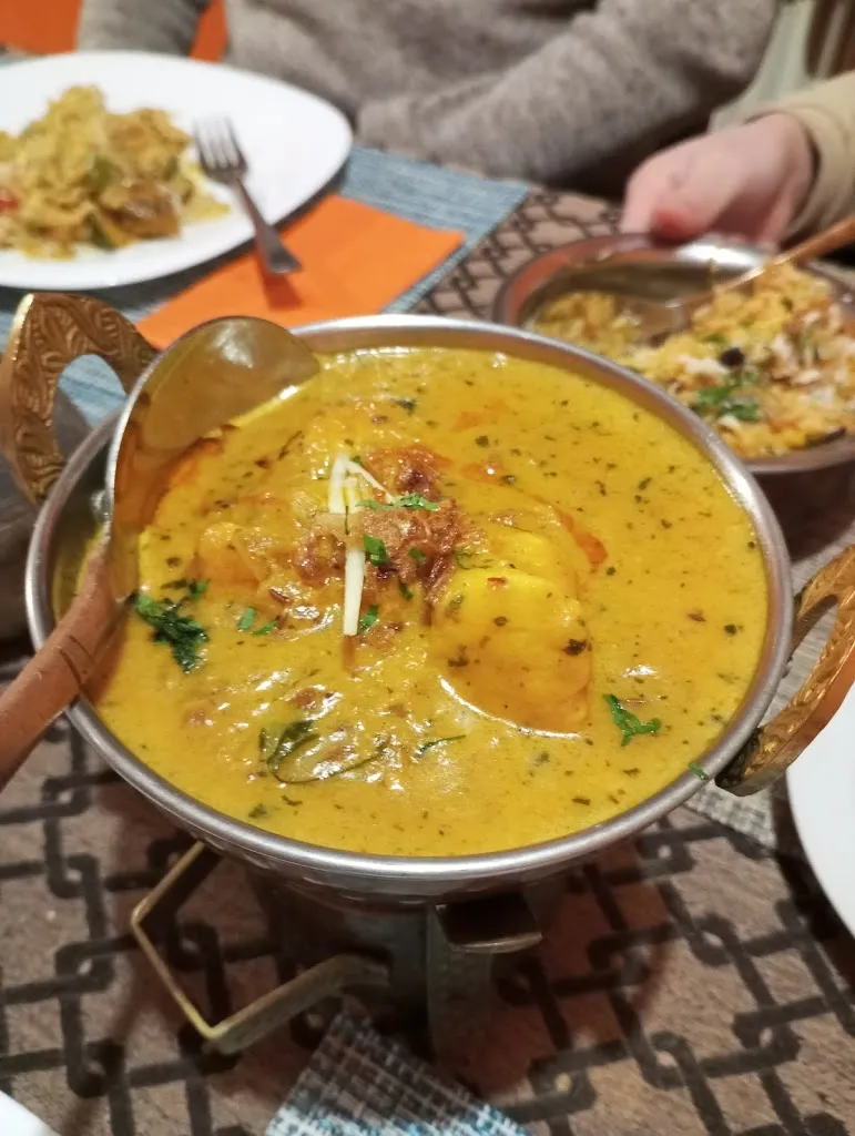 Taj Mahal Restaurant & Pizzaservice_Heidenau_slider_image_3