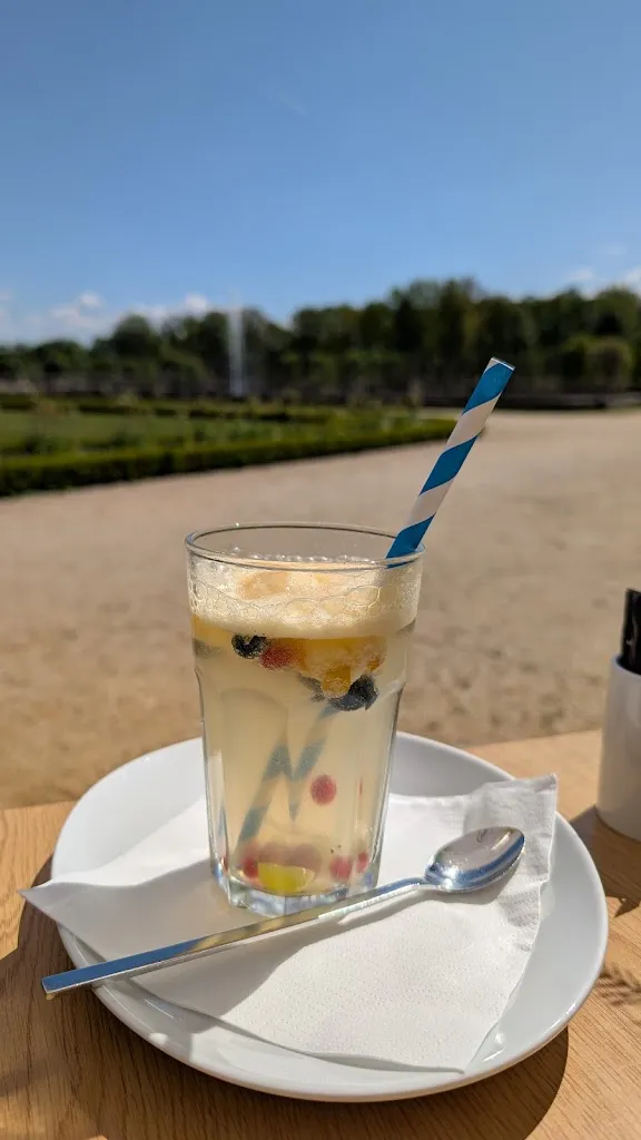 Janine Wasgindt_Café Friedrichschlößchen_Heidenau_review