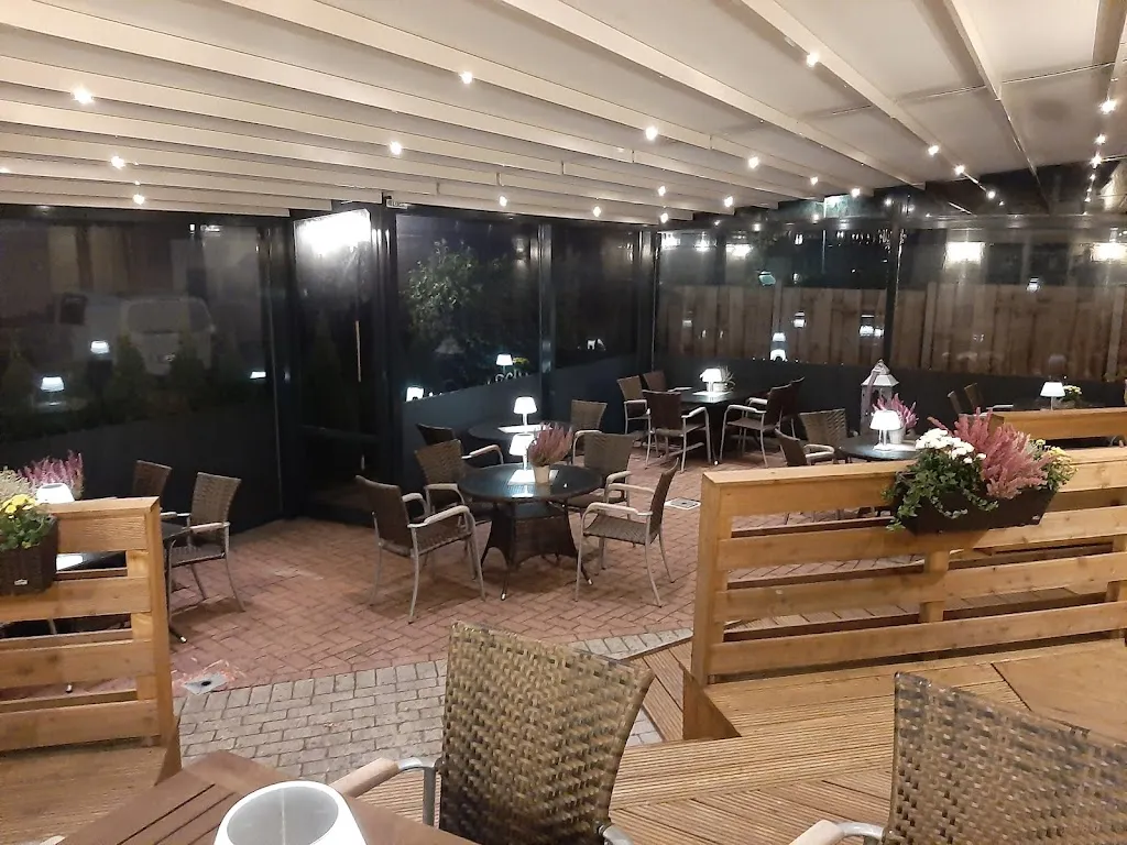 Hotel Restaurant Zum Wacholderhain restaurant in Haselünne