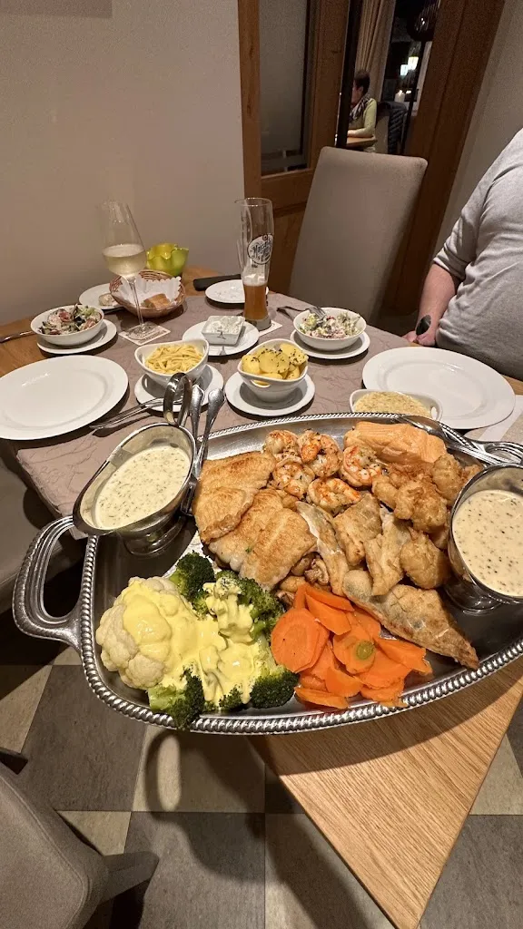 Sigmund Hefke_Alter Dorfkrug Schulte_Haselünne_review