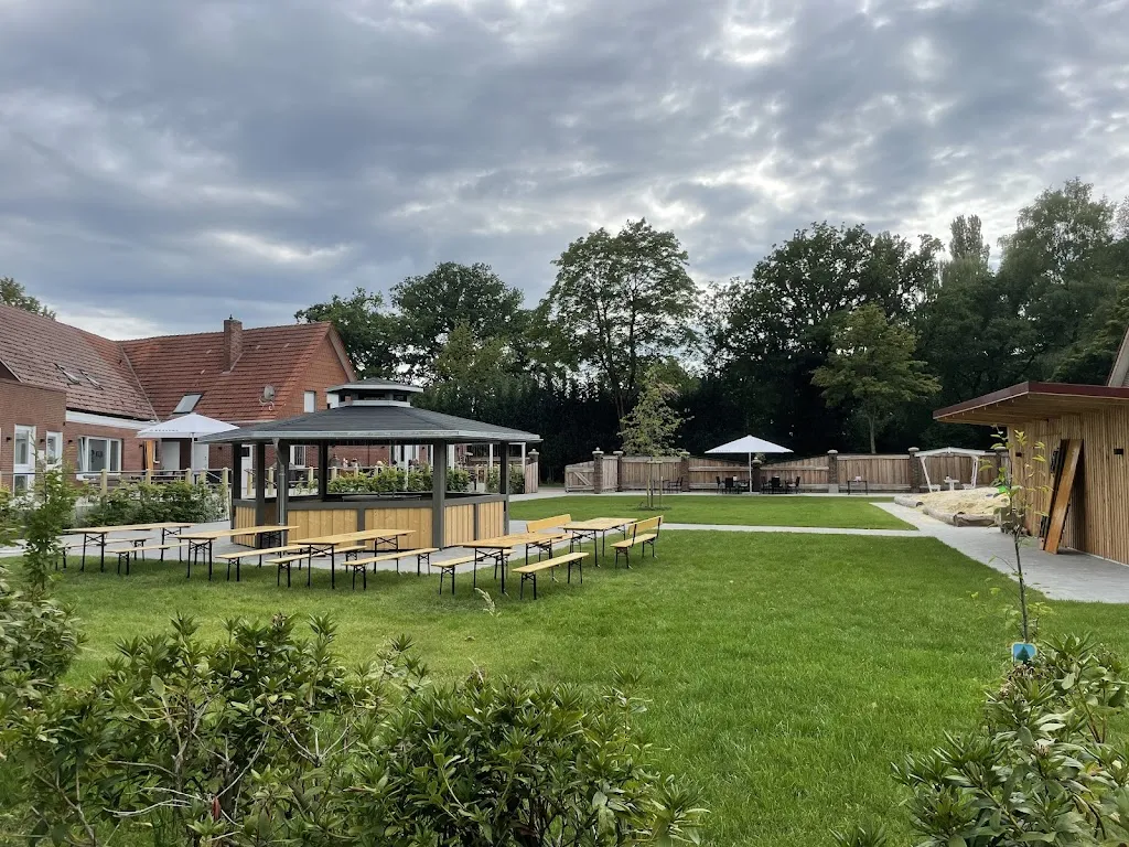 „Bei Elly“ Biergarten Cafe, Saal, Party_Haselünne_slider_image_3