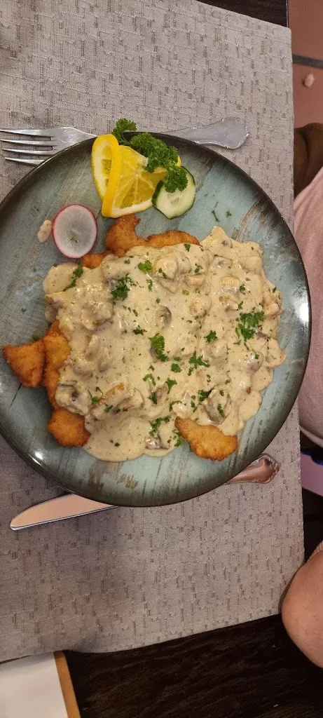 Kinsuk 31_Hotel Restaurant Zunftstube_Saarburg_review