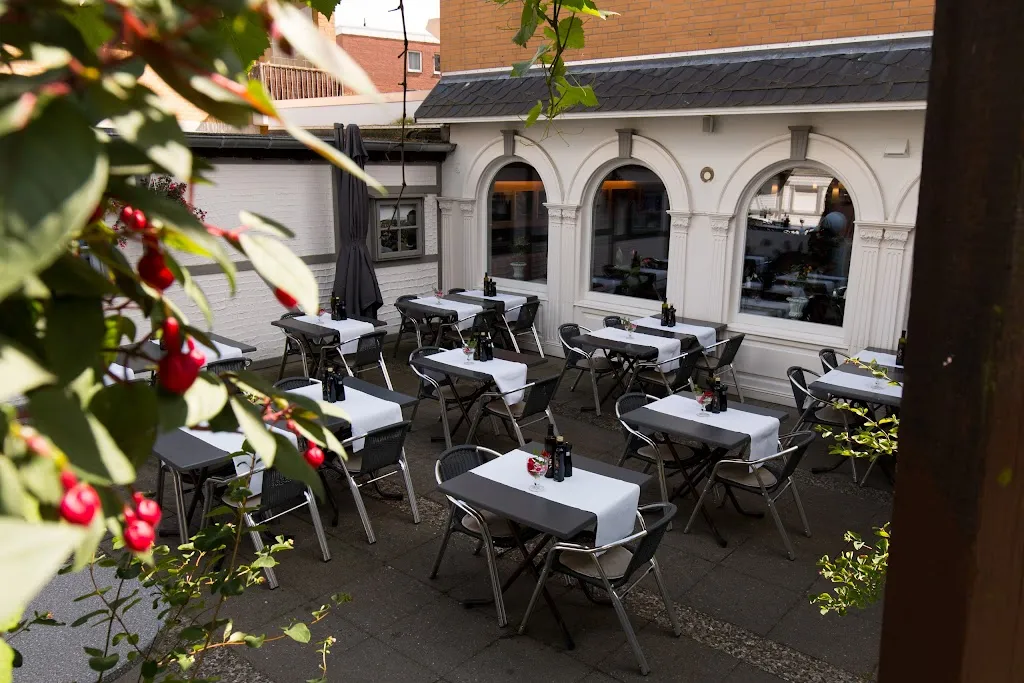 Bacchus 1 in Arnum / Hemmingen - 𝗴𝗿𝗶𝗲𝗰𝗵𝗶𝘀𝗰𝗵𝗲𝘀 𝗥𝗲𝘀𝘁𝗮𝘂𝗿𝗮𝗻𝘁 ristorante a Hemmingen