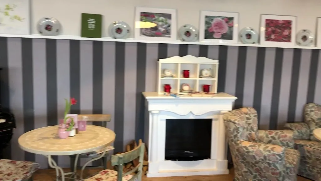 Café Edelweiss im Rosenrot_Hemmingen_slider_image_2