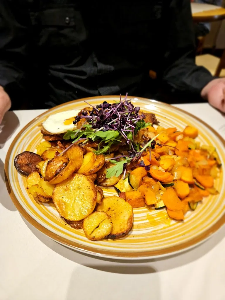 Menu_Hotel & Restaurant 