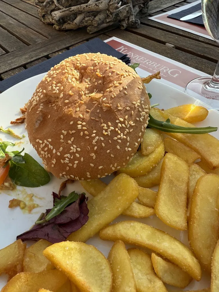 Steven Jacques_Klinkerburg_Oldenburg_recensione