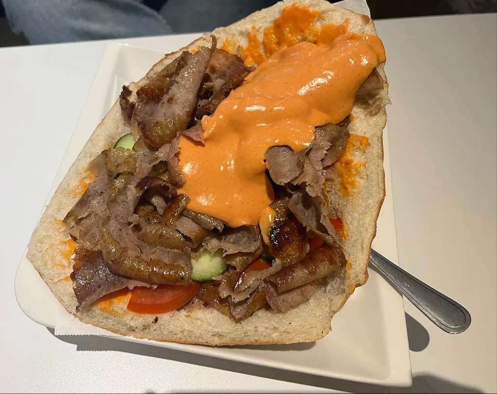 Grill Center - Döner & Pizzeria_Südheide_slider_image_3