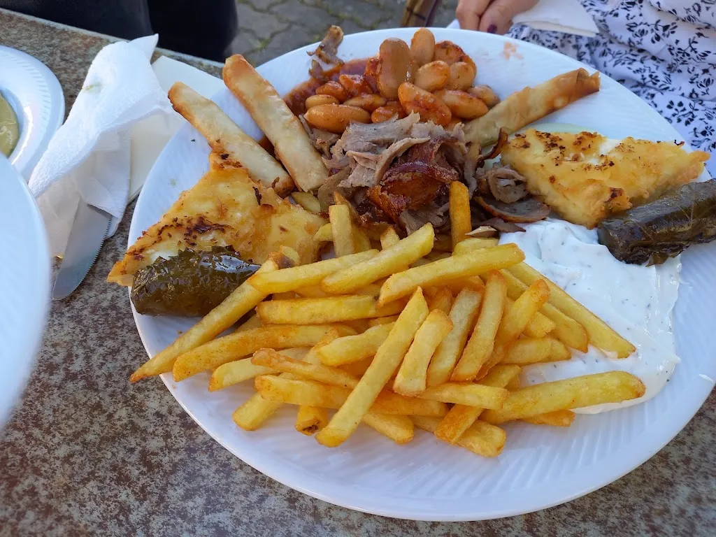 Lindhorster Grill & Dönerhaus_Lindhorst_slider_image_2